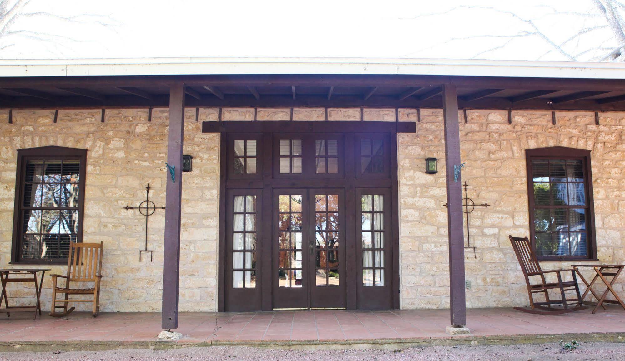 Hoffman Haus Bed & Breakfast Fredericksburg Luaran gambar