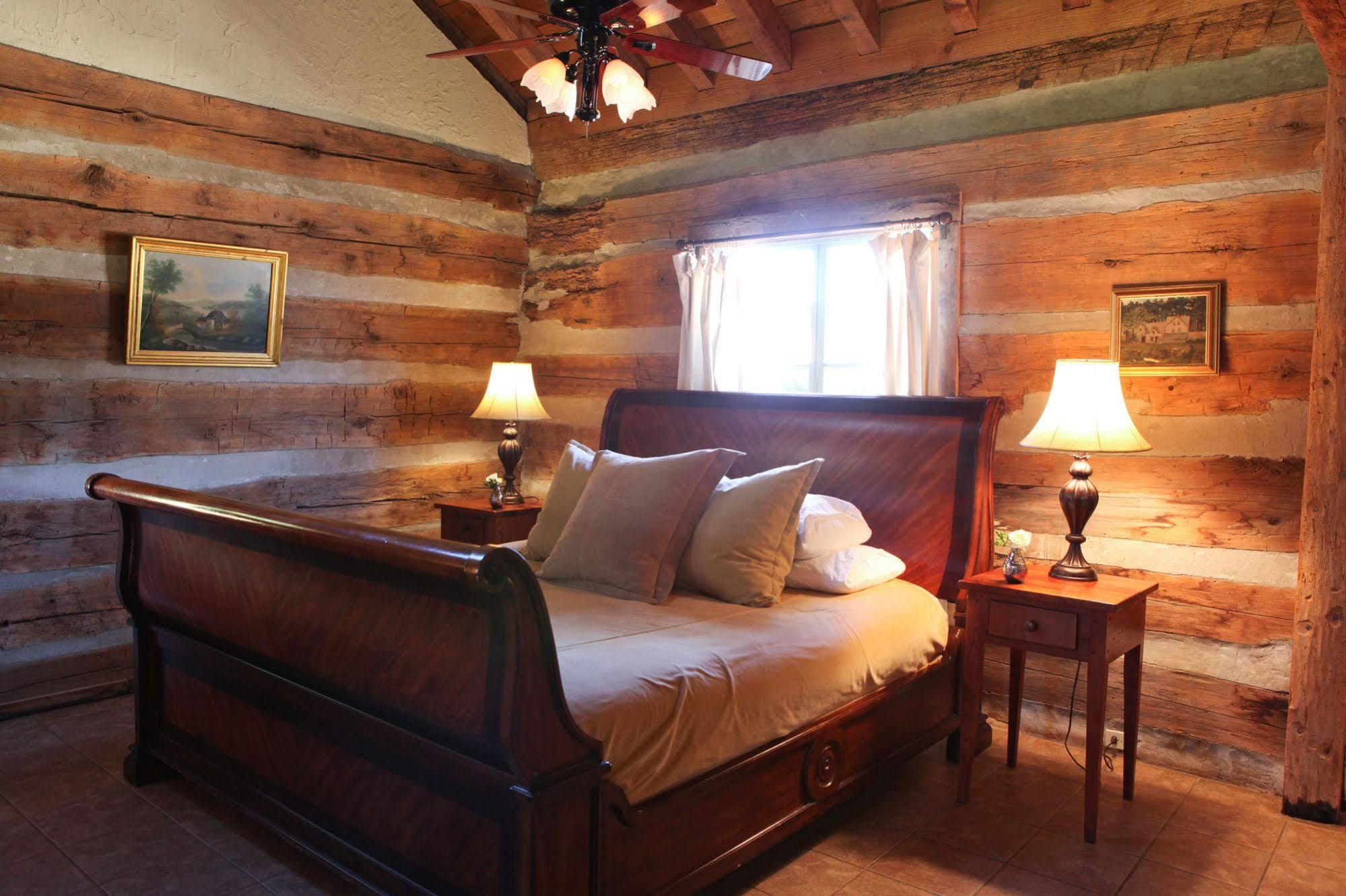 Hoffman Haus Bed & Breakfast Fredericksburg Luaran gambar