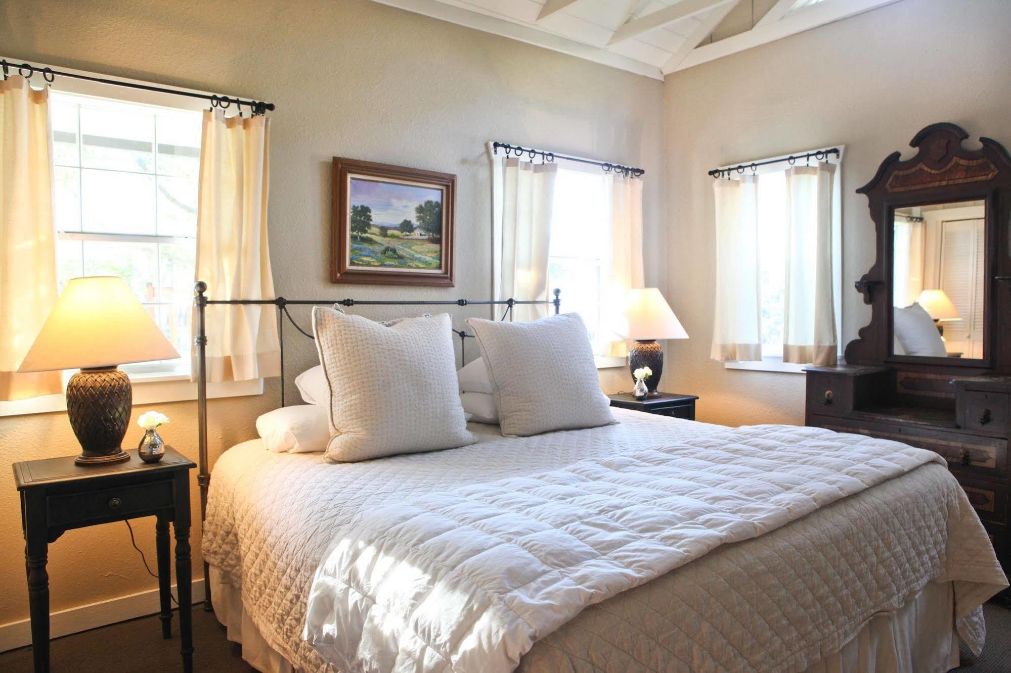 Hoffman Haus Bed & Breakfast Fredericksburg Luaran gambar