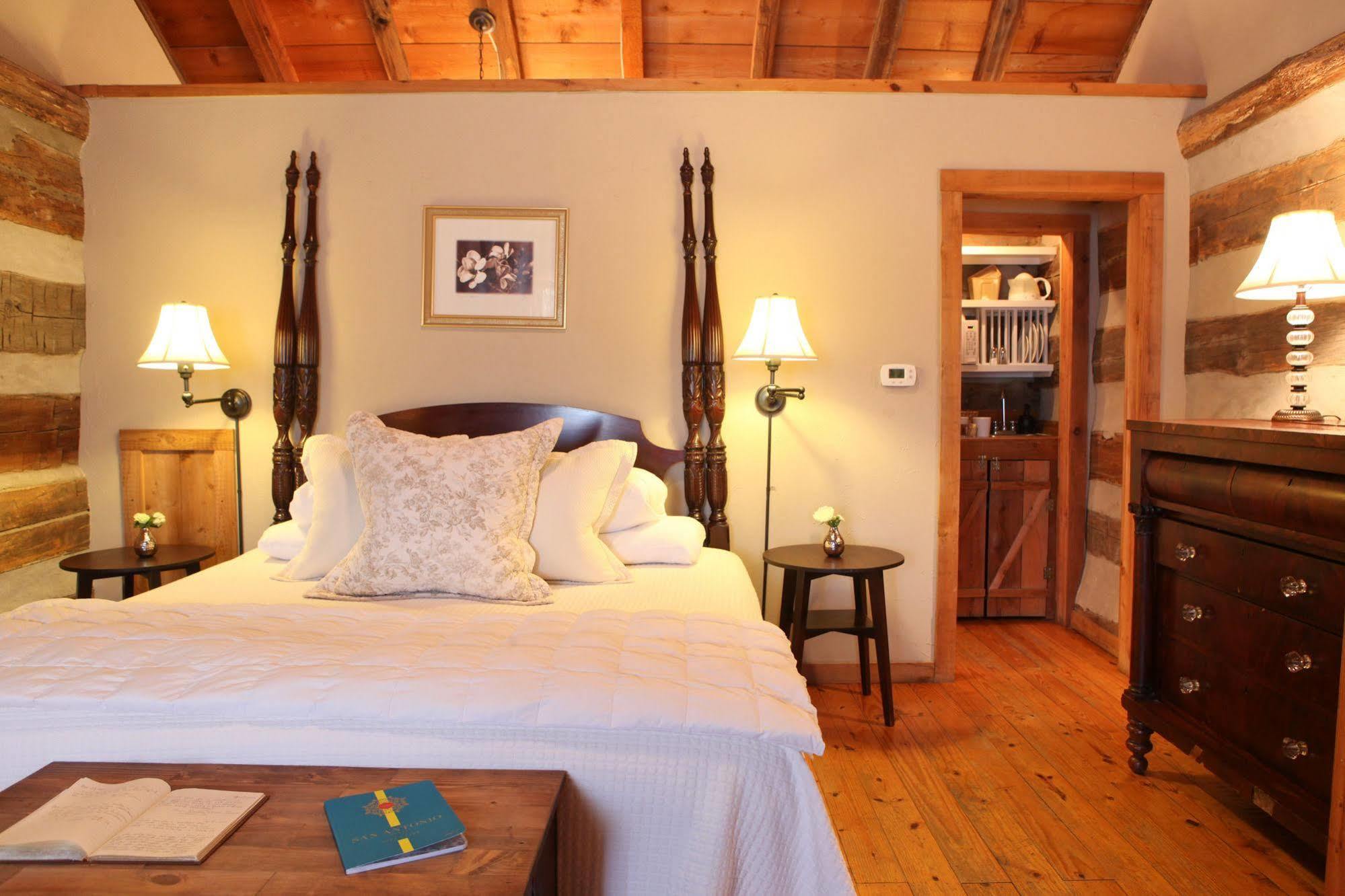 Hoffman Haus Bed & Breakfast Fredericksburg Luaran gambar